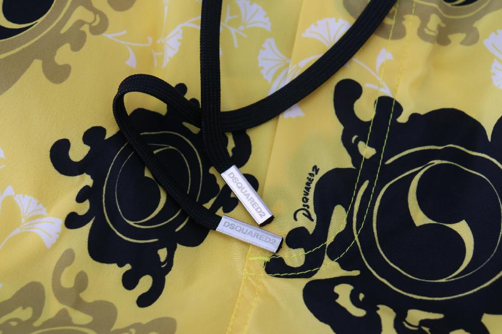 Yellow Black Printed Men Beachwear Shorts Swimwear - it48-m