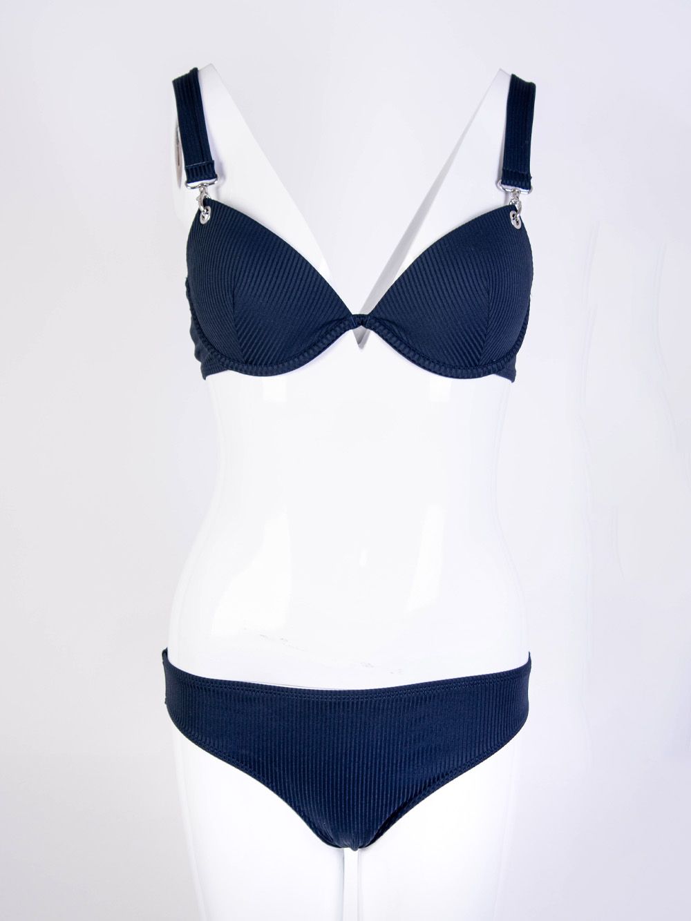 Underwire Bikini Triangle Bikini In Black - s-40